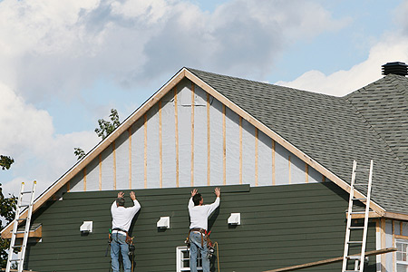 Pose de revêtements extérieurs sur votre maison à Val d'Or (Abitibi)